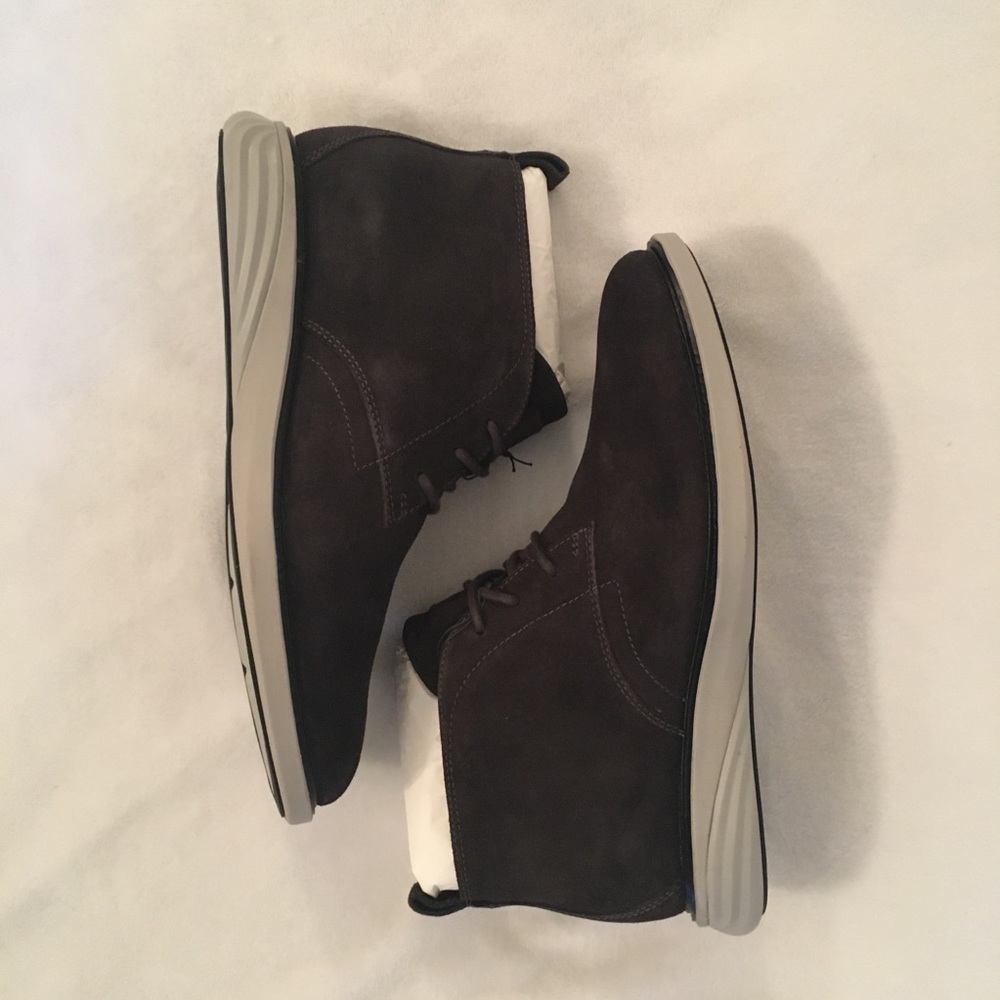 Grand Evolution Chukka - Picture 3 of 11